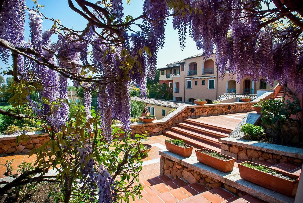 Resort Nicolaus Club Torre Moresca 4*